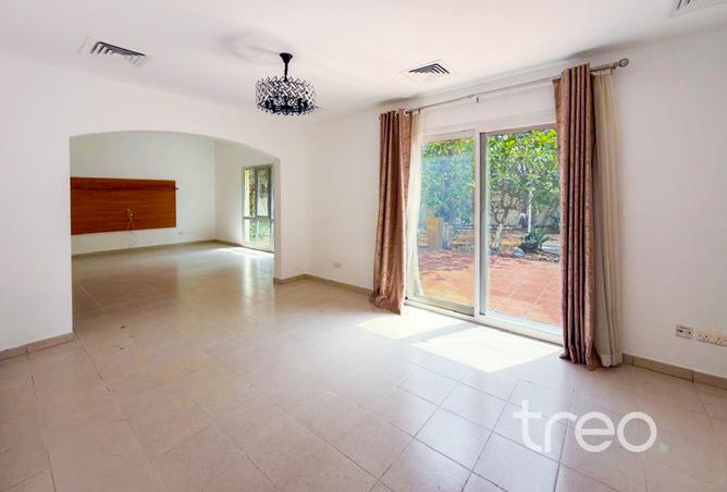 142351045 - Property Image 3