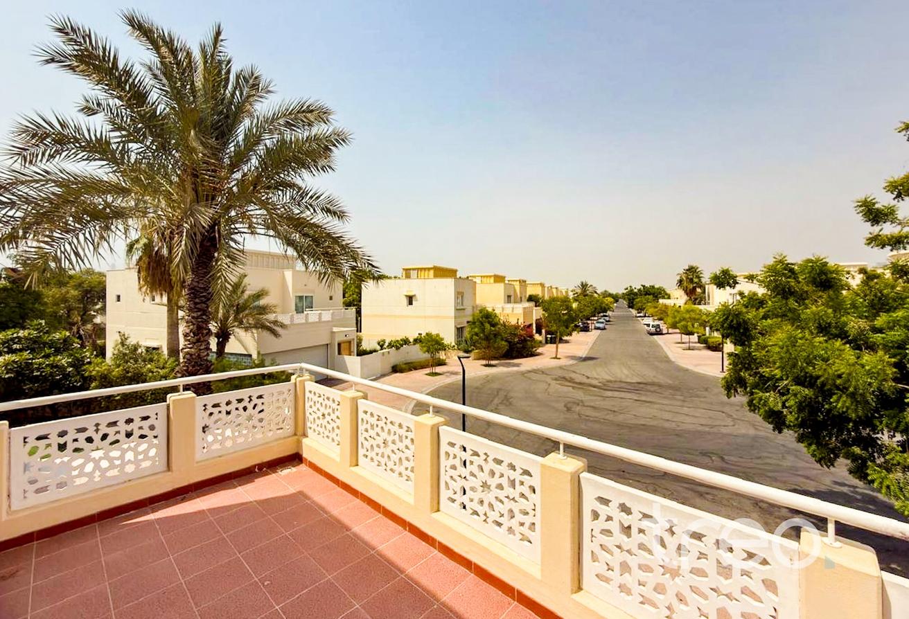 Massive plot | Desirable location | Vacant photo 15
