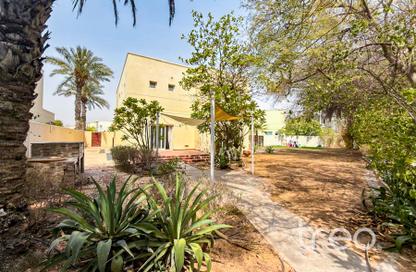Villa - 4 - 5 for rent in Meadows 9 - Meadows - Dubai