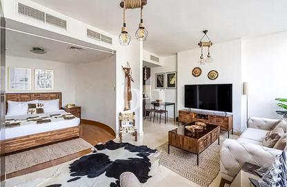 Apartment - Studio - 1 for rent in Sky Gardens - DIFC - Dubai