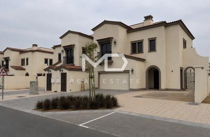 Villa - 3 - 5 for sale in Bloom Living - Zayed City (Khalifa City C) - Khalifa City - Abu Dhabi