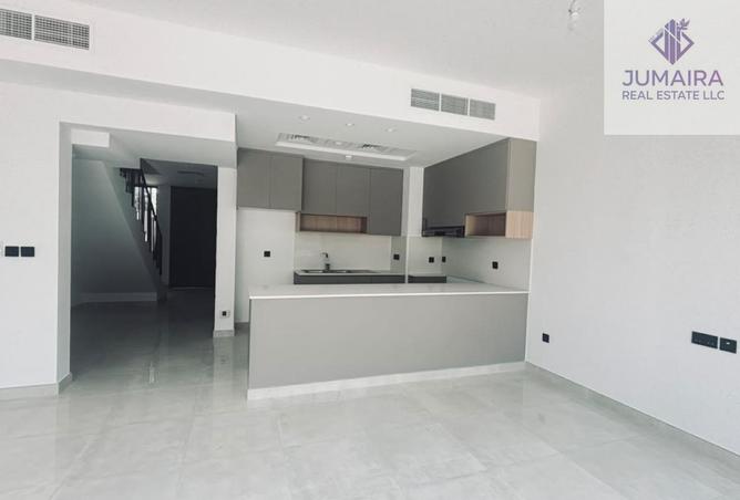 143735395 - Property Image 2