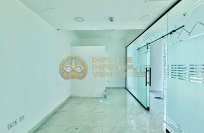 Office Space - Studio for rent in Park Lane Tower - Business Bay - Dubai