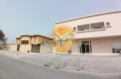 عمارة بالكامل - استوديو - 7 حمامات للبيع في جلفار - رأس الخيمة