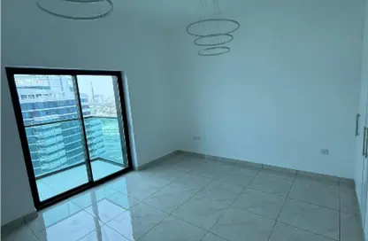 Apartment - 1 Bedroom - 2 Bathrooms for rent in The Square Tower - District 13 - Jumeirah Village Circle - Dubai
