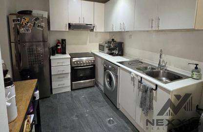 Apartment - 1 - 2 for sale in Platinum Residences 1 - Dubai Silicon Oasis - Dubai