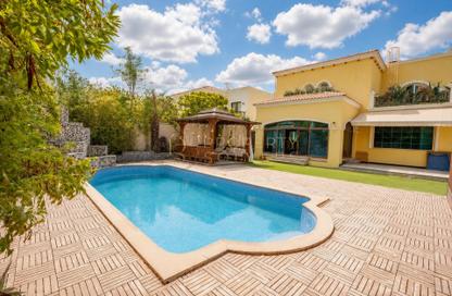 Villa - 4 - 5 for rent in District 3 - Jumeirah Park - Dubai