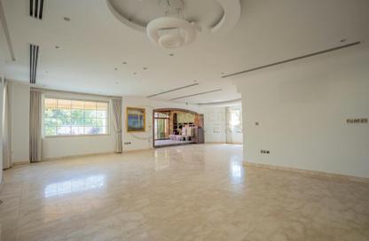Villa - 4 - 5 for rent in District 3 - Jumeirah Park - Dubai