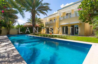 Villa - 5 Bedrooms - 4 Bathrooms for sale in Meadows 9 - Meadows - Dubai