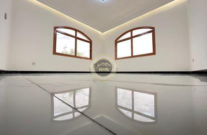 Apartment - Studio - 1 Bathroom for rent in Al Saada Street - Al Mushrif - Abu Dhabi