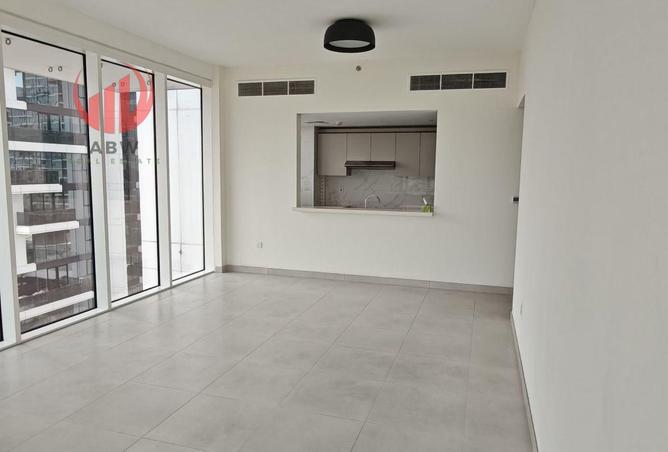 67449218 - Property Image 2