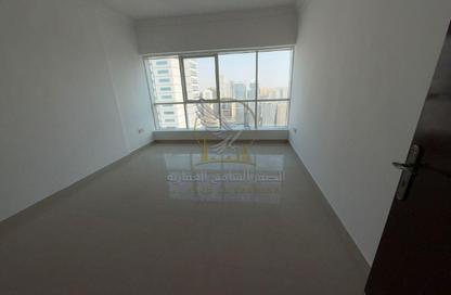 Apartment - 1 - 2 for rent in Al Mamzar Tower - Al Mamzar - Sharjah - Sharjah