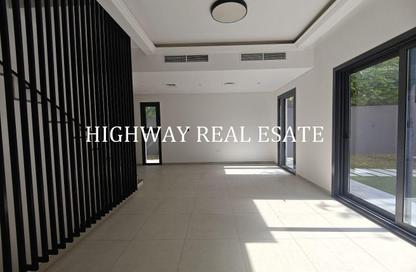 Townhouse - 3 - 4 for rent in Sarab 2 - Aljada - Sharjah