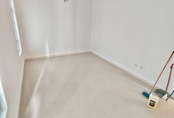 137874411 - Property Image 3