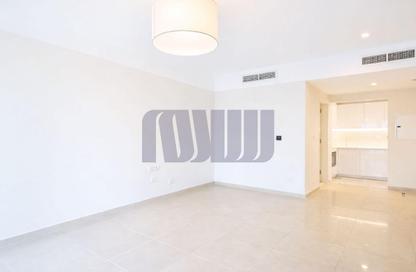 Apartment - Studio - 1 Bathroom for rent in AL Salam Tower FC - Sheikh Zayed Road - Dubai