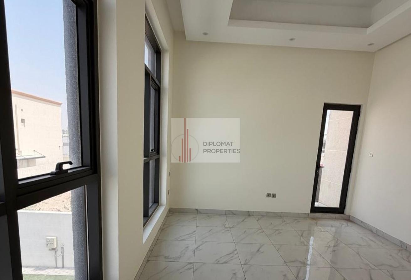 UPGRADED ONE |7 BEDROOM +MAID|PRIVATE POOL|MAJLIS photo 11