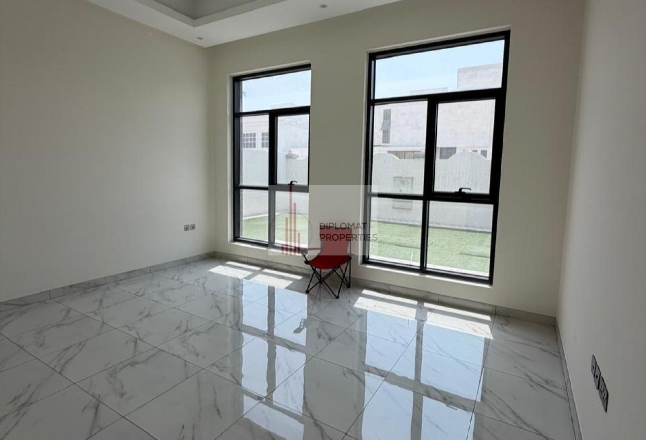 UPGRADED ONE |7 BEDROOM +MAID|PRIVATE POOL|MAJLIS photo 19