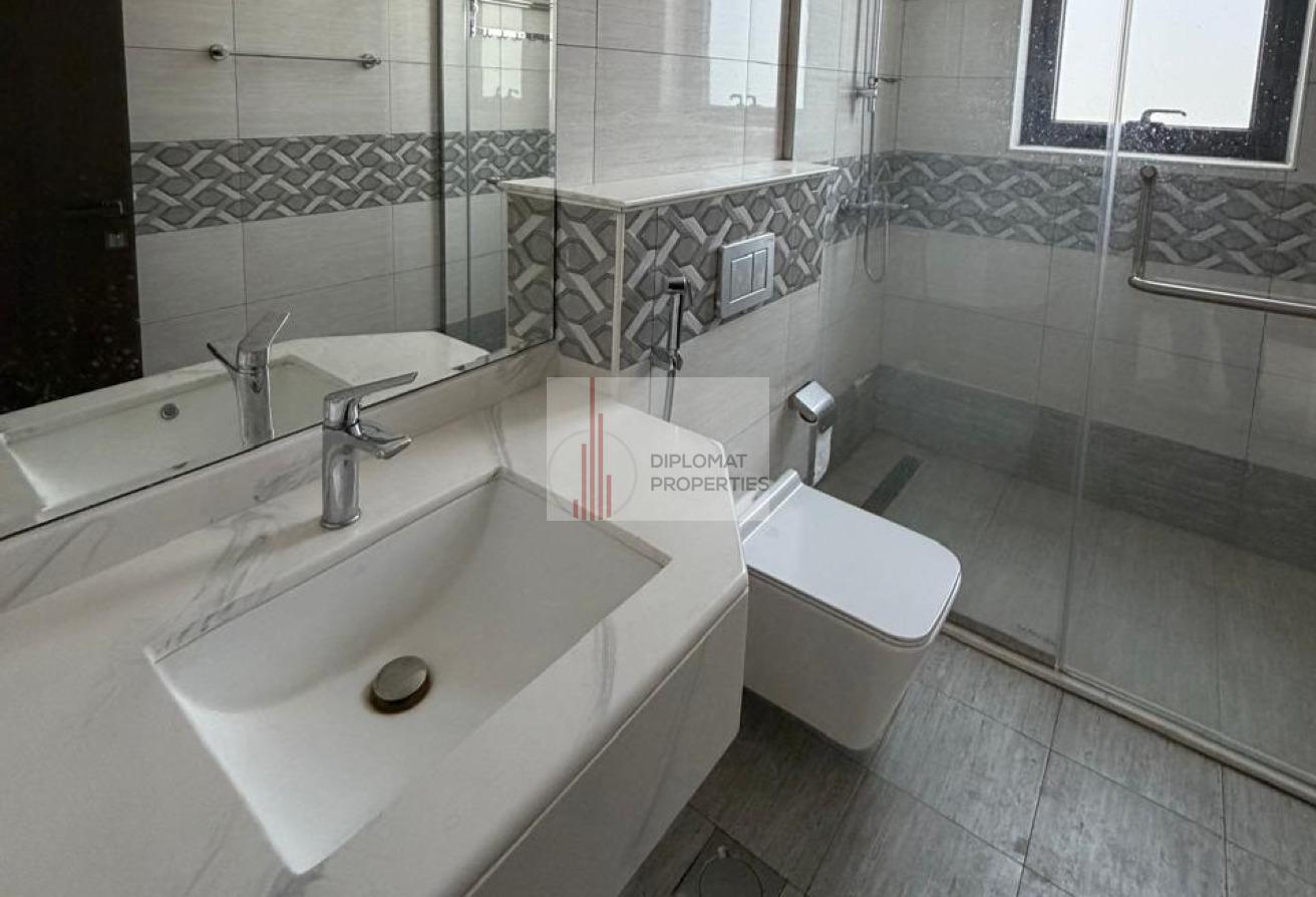 UPGRADED ONE |7 BEDROOM +MAID|PRIVATE POOL|MAJLIS photo 23