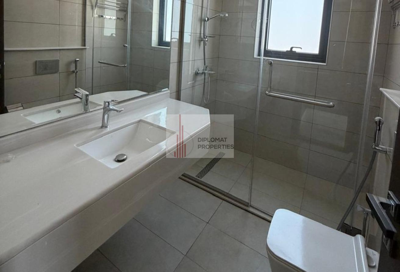 UPGRADED ONE |7 BEDROOM +MAID|PRIVATE POOL|MAJLIS photo 15