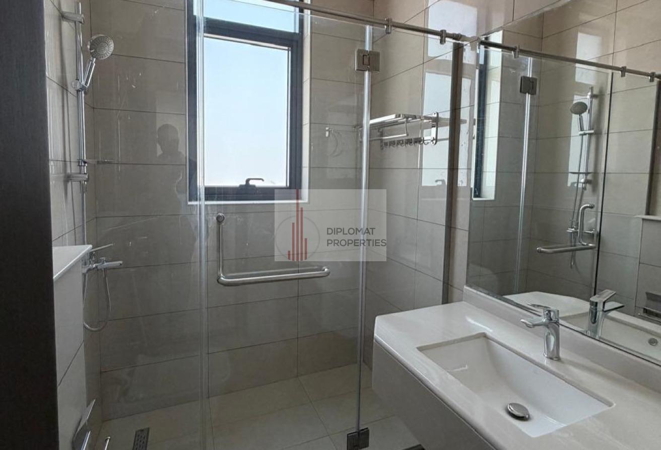 UPGRADED ONE |7 BEDROOM +MAID|PRIVATE POOL|MAJLIS photo 12