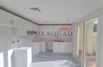 فيلا - 3 غرف نوم - 3 حمامات للايجار في الينابيع 4 - الينابيع - دبي