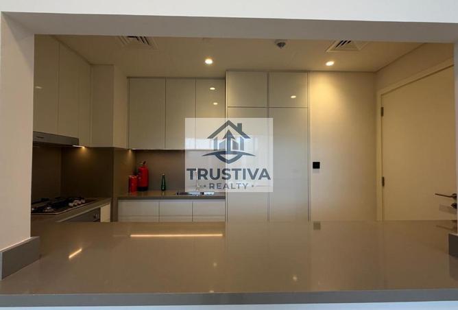 135604360 - Property Image 2