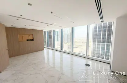 مكتب - استوديو - 2 حمامات للبيع في فيجن تاور - الخليج التجاري - دبي