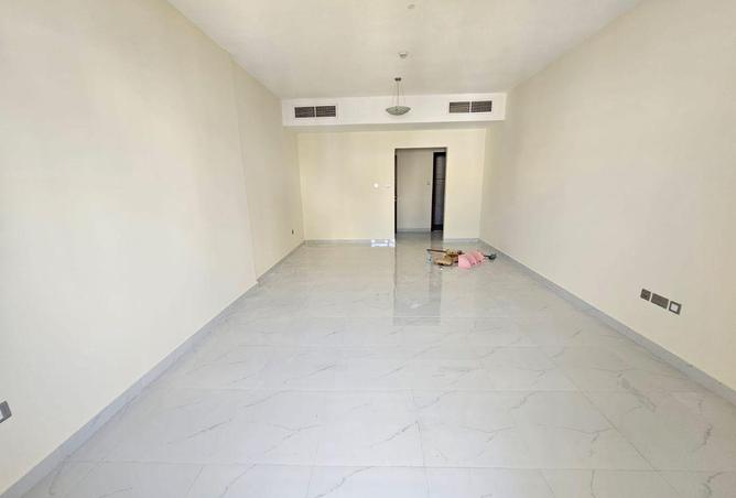 54387023 - صورة العقار 3