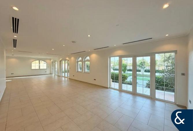 116737371 - Property Image 2