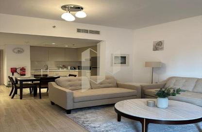 Apartment - 1 - 1 for sale in Waters Edge - Yas Island - Abu Dhabi