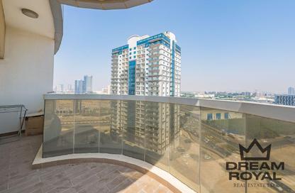 Apartment - 2 - 3 for rent in Hera Tower - Dubai Sports City - Dubai