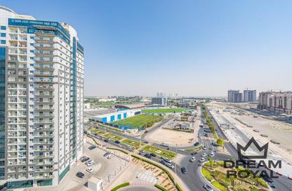 Apartment - 2 - 3 for rent in Hera Tower - Dubai Sports City - Dubai