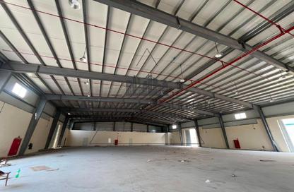 Warehouse - Studio - 7+ Bathrooms for rent in Umm Al Thuoob - Umm Al Quwain