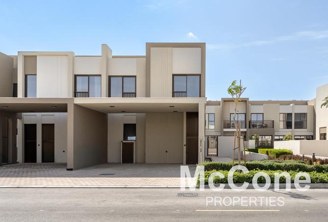94032998 - Property Main Image