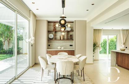 Villa - 5 Bedrooms - 4 Bathrooms for sale in Meadows 9 - Meadows - Dubai