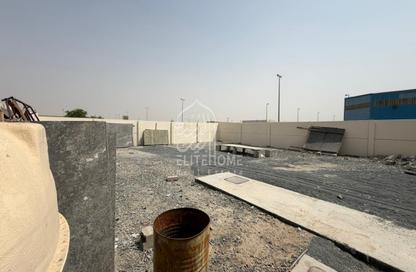 Warehouse - Studio for rent in Al Sajaa Industrial - Al Sajaa - Sharjah
