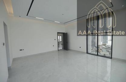 Villa - 4 - 6 for rent in Al Aweer 1 - Al Aweer - Dubai Villa - 4 - 6 for rent in Al Aweer 1 - Al Aweer - Dubai