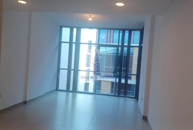 62079010 - Property Image 2