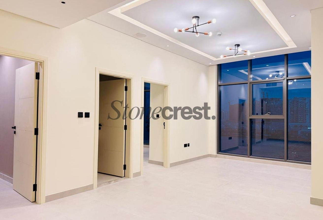 Vacant | Furnished | Smart Home | Close to Metro photo 7