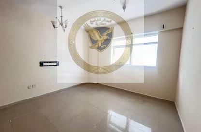 Apartment - 1 Bedroom - 1 Bathroom for rent in Al Mahatta - Al Qasimia - Sharjah