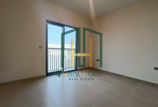 82349500 - Property Image 2