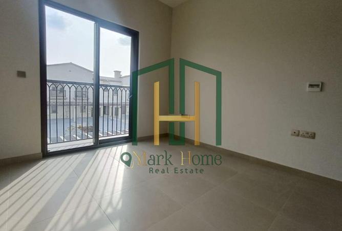 82349500 - Property Main Image