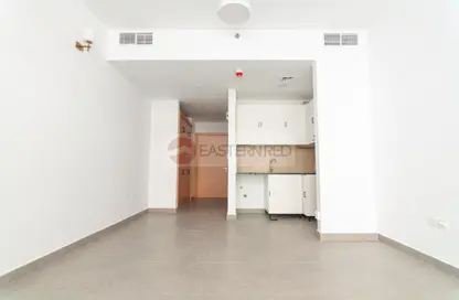 Apartment - Studio - 1 Bathroom for rent in Eastern Star Residence - Al Jaddaf - Dubai