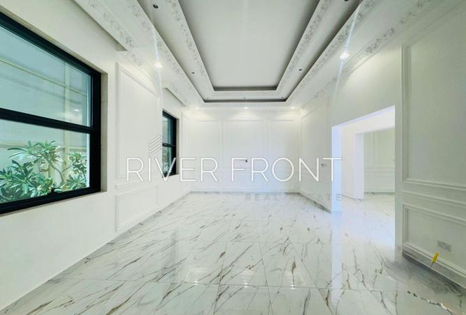 87044913 - Property Image 2
