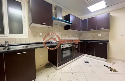 Apartment - 3 Bedrooms - 4 Bathrooms for rent in Hamdan Tower - East Corniche road - Hamdan Street - Abu Dhabi