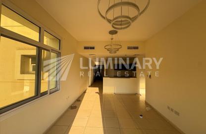 Apartment - 1 - 1 for rent in Farah Tower 1 - Queue Point - Liwan - Dubai Apartment - 1 - 1 for rent in Farah Tower 1 - Queue Point - Liwan - Dubai