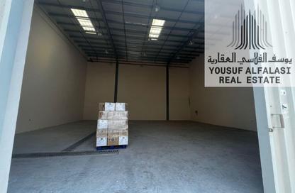 Warehouse - Studio - 1 Bathroom for rent in Umm Al Thuoob - Umm Al Quwain