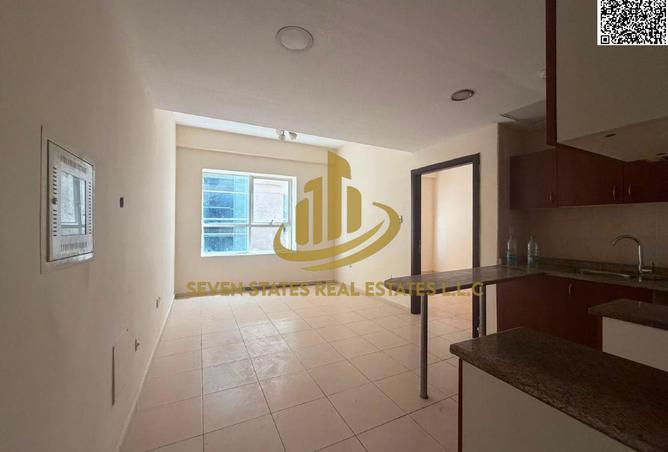 114178017 - Property Image 2