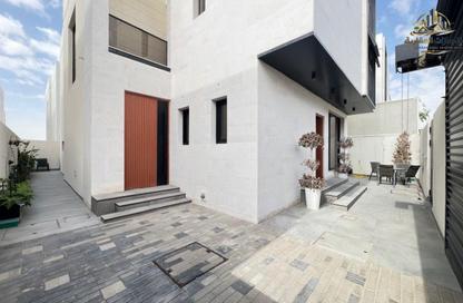 Villa - 5 Bedrooms - 7 Bathrooms for sale in Al Yasmeen 1 - Al Yasmeen - Ajman