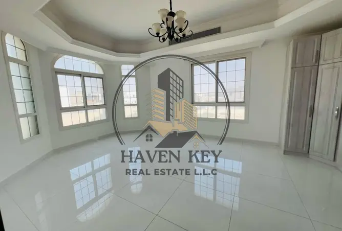 156939677 - Property Image 2